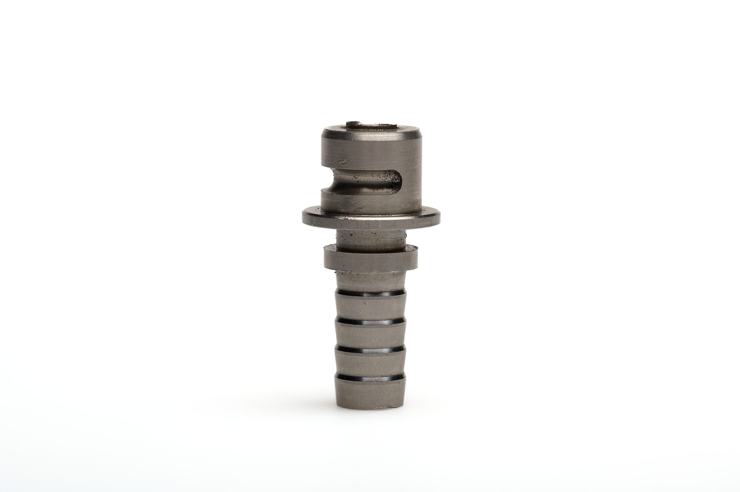Króciec hydrauliczny z kołnierzem Fi7.6